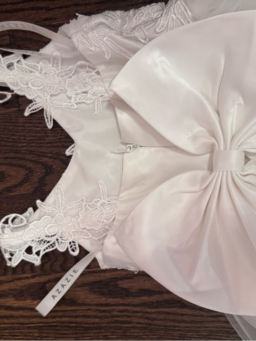 Azazie White Lace Bodice Tulle Flower Girl Dress - Picture 4 of 7